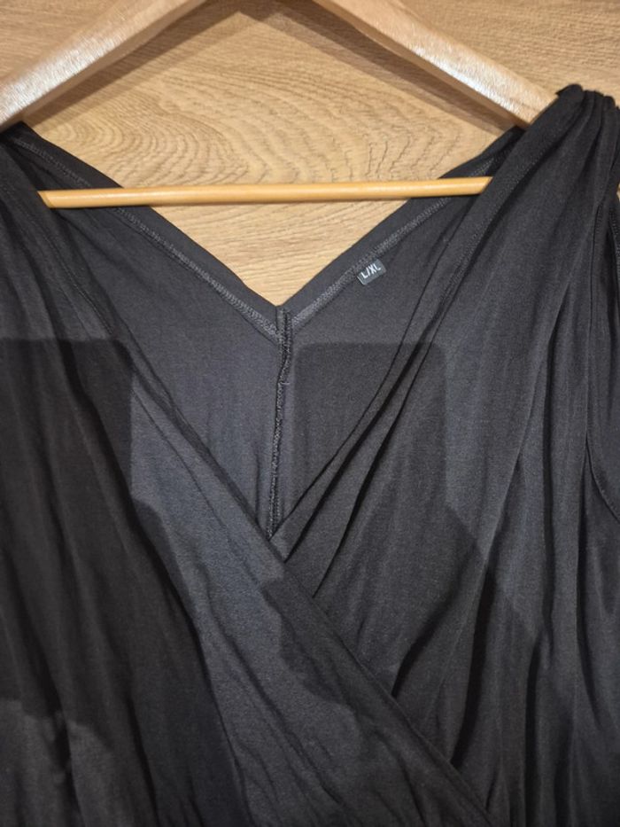 Robe noire taille 42 - photo numéro 8