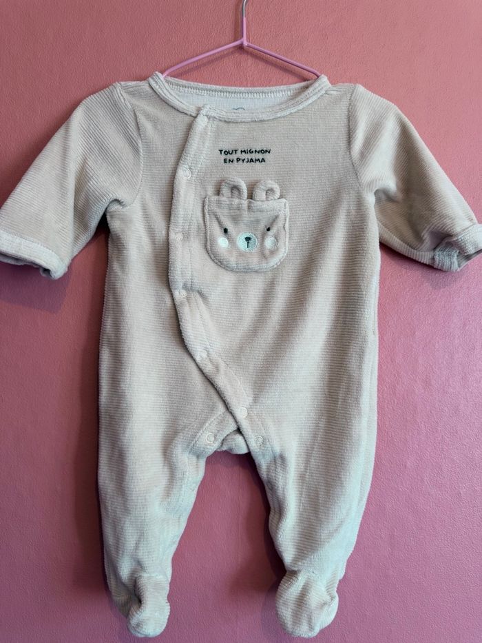 grenouillère velours beige 🐰 mots d’enfant 3 mois