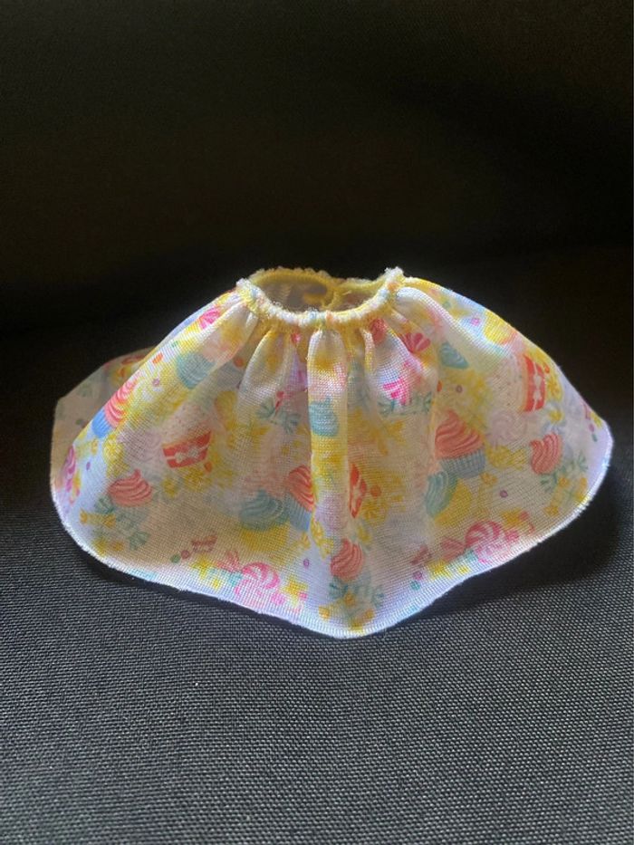 Jupe à motifs pour poupée Barbie