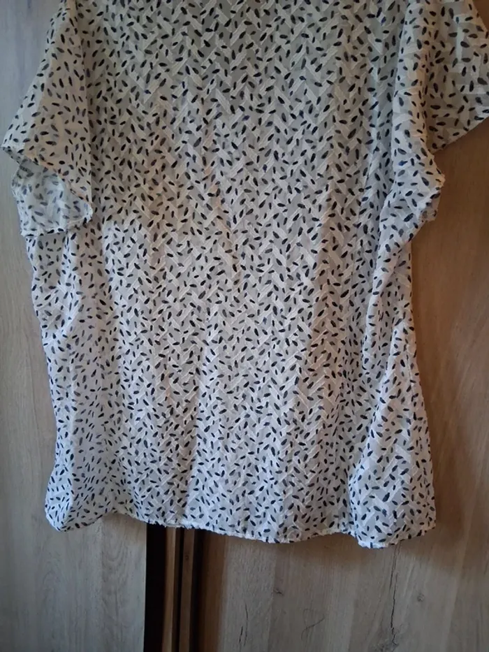 Blouse - photo numéro 4