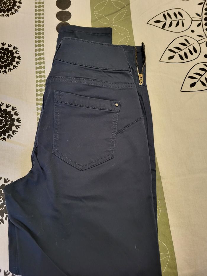 Pantalon 7/8 bleu marine 36 - photo numéro 2