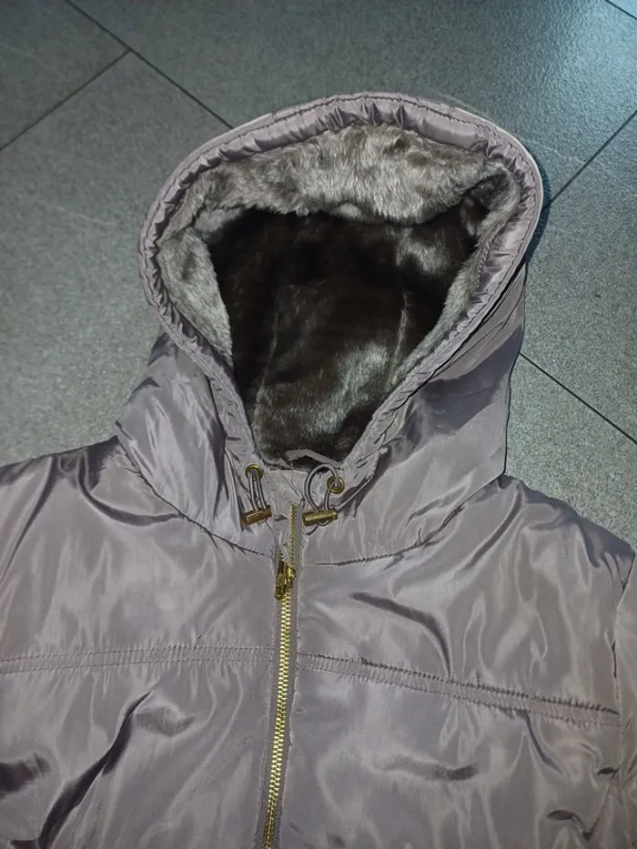 Joli manteau capuche tille 40 - photo numéro 3