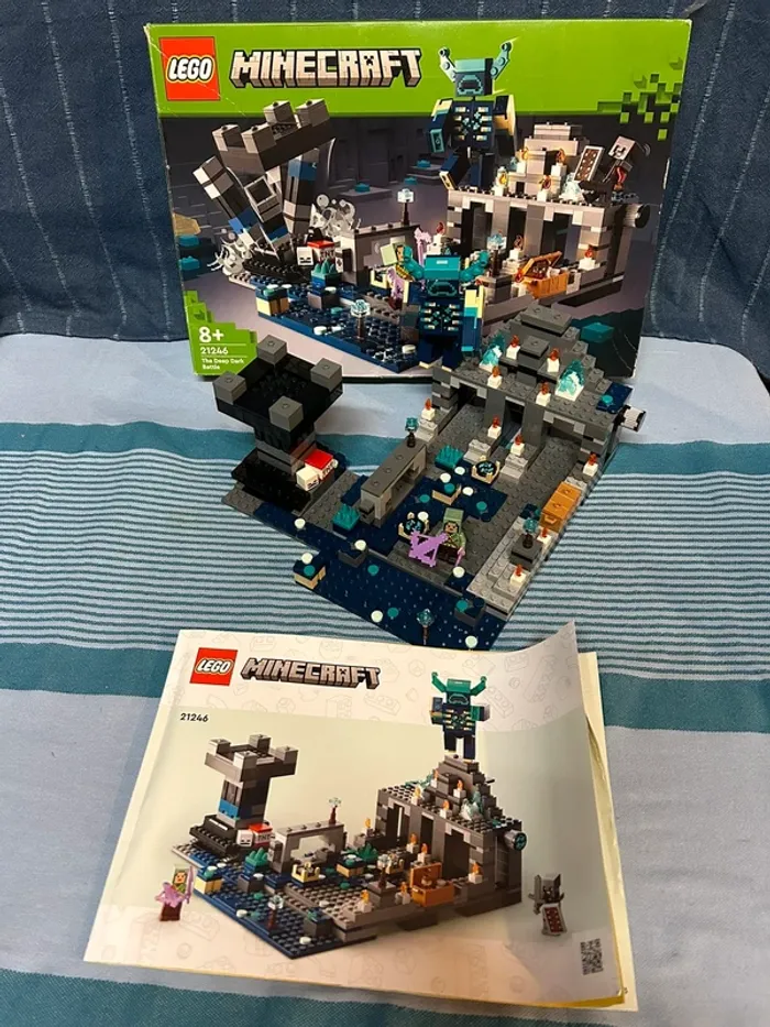 Lego Minecraft 21246