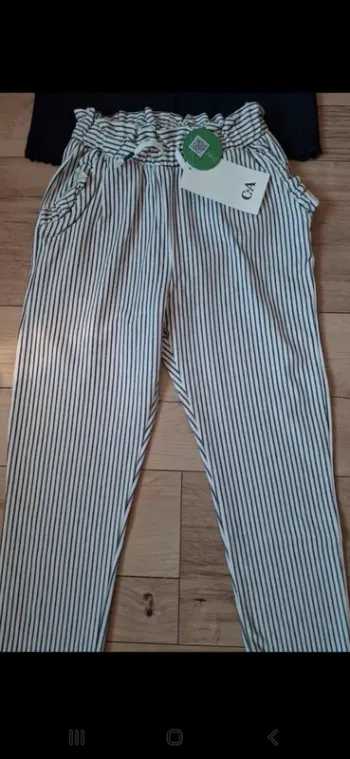Pantalon style sarouel C&A 8 ans