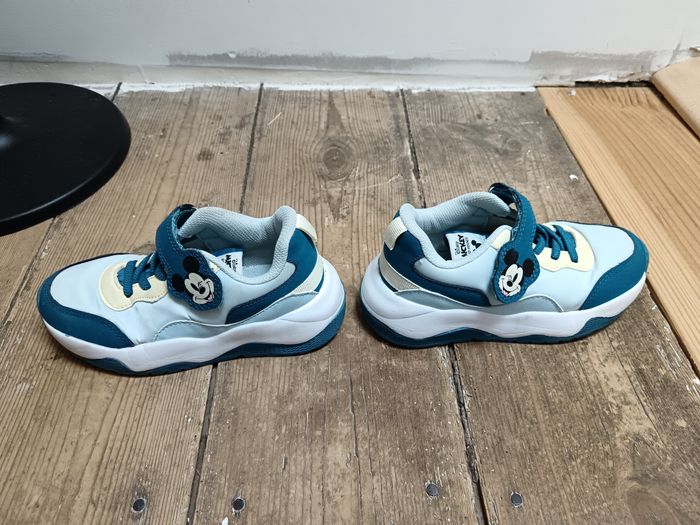 Baskets Mickey, taille 29 - photo numéro 4