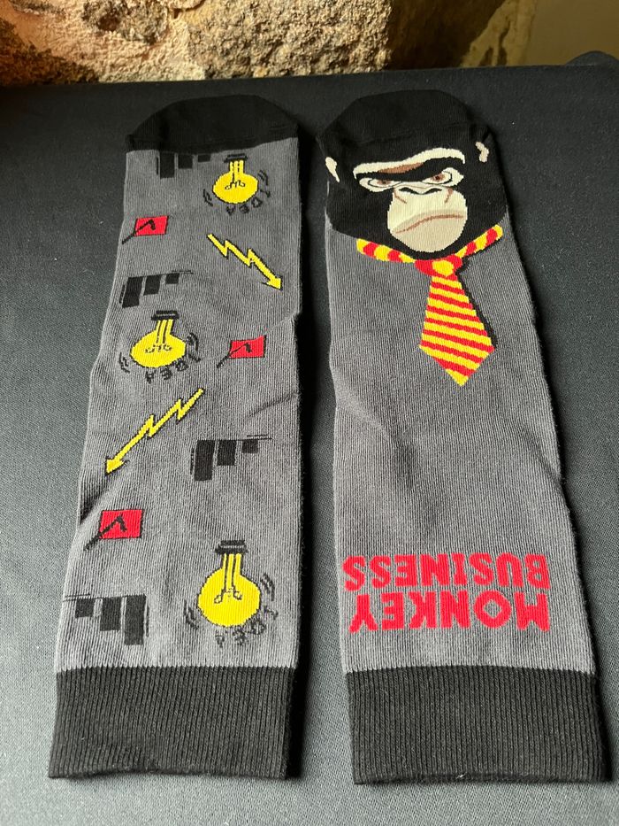 Chaussettes rigolotes 39/42 Neuf - photo numéro 4
