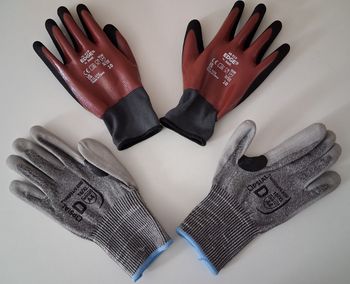 Lot de deux paires de gants de protection