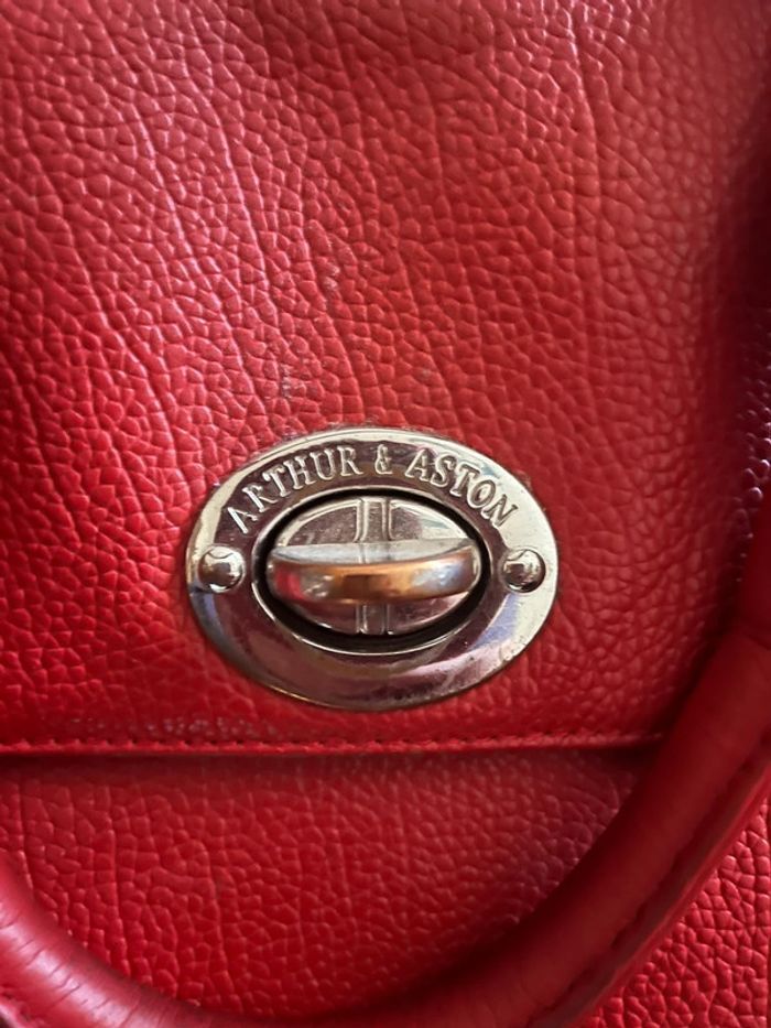 Sac Arthur et Aston en cuir rouge - photo numéro 2