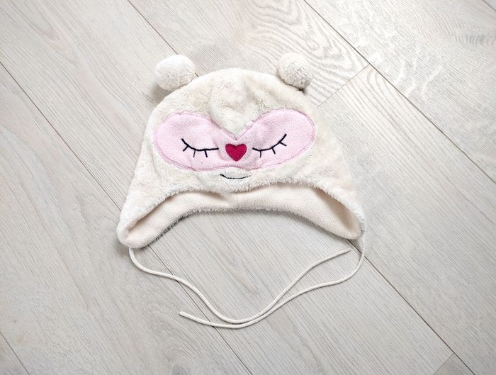 Bonnet tout doux DPAM 18-23 mois – motif cœur et pompons 💕