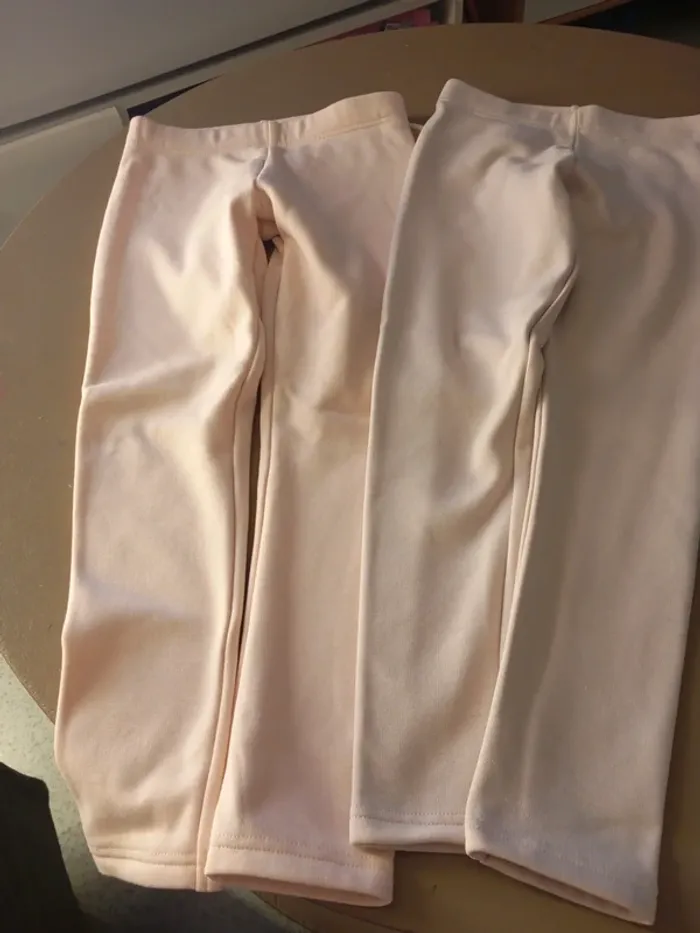 2 leggings très chaud 8 ans - photo numéro 2