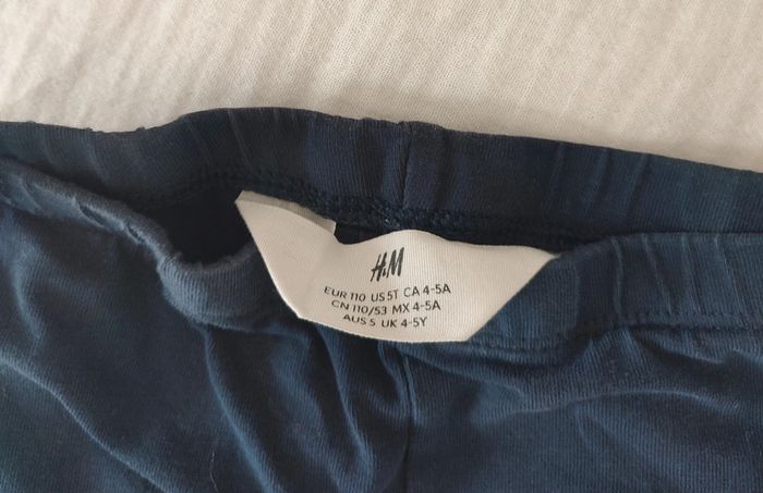 Lot de 2 leggings pantacourt H&M 4/6 ans - photo numéro 4
