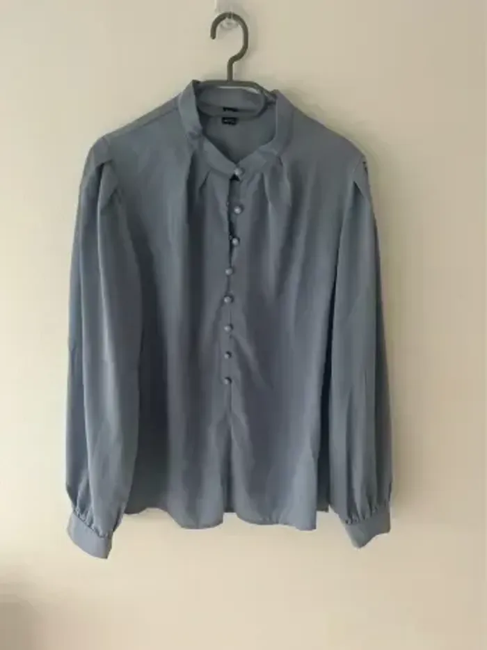 Chemisier bleu clair - photo numéro 3