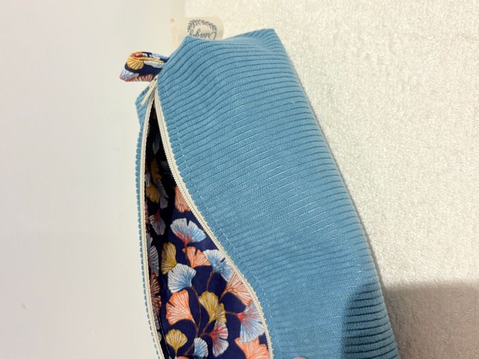 Trousse Bleu canard Velours Côtelé doublure fleurie - photo numéro 3