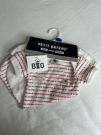 Lot de deux bodies petit bateau