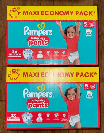 2 cartons de couches Pampers  taille 5