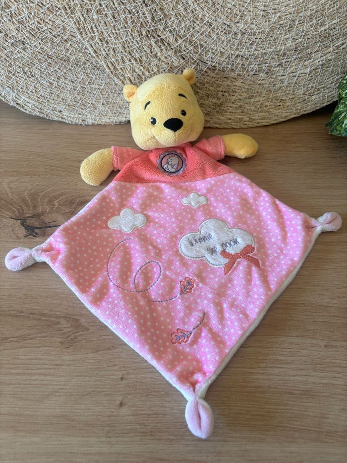 Doudou plat Winnie the pooh rose nuage blanc Disney Simba toys