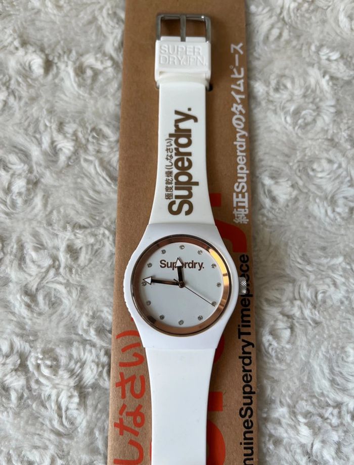 Montre - photo numéro 2