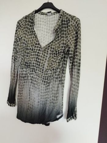 Tunique manches longues taille 36 de la marque BC