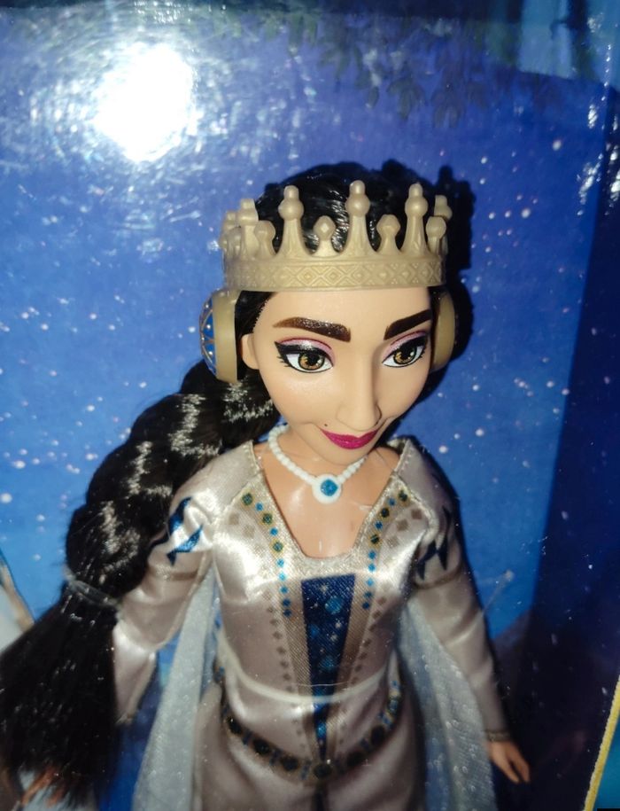 Coffret poupées Disney wish le roi et la reine - photo numéro 3