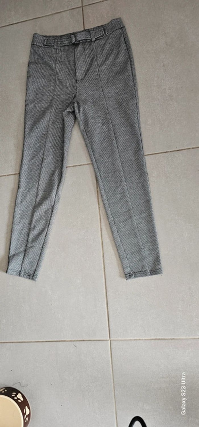 Fuseau Stradivarius taille 38