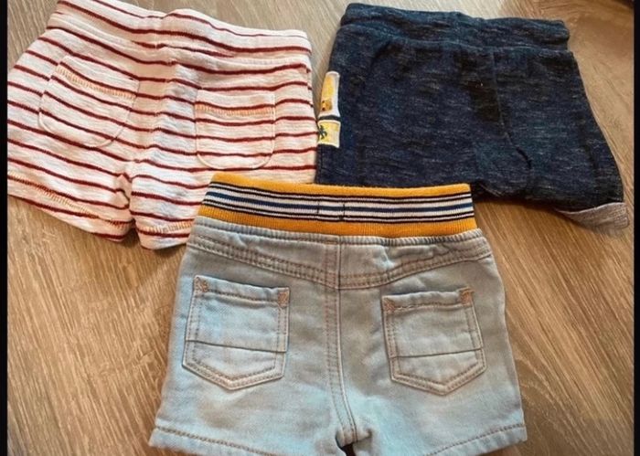 Lot 3 shorts 3 mois - photo numéro 2