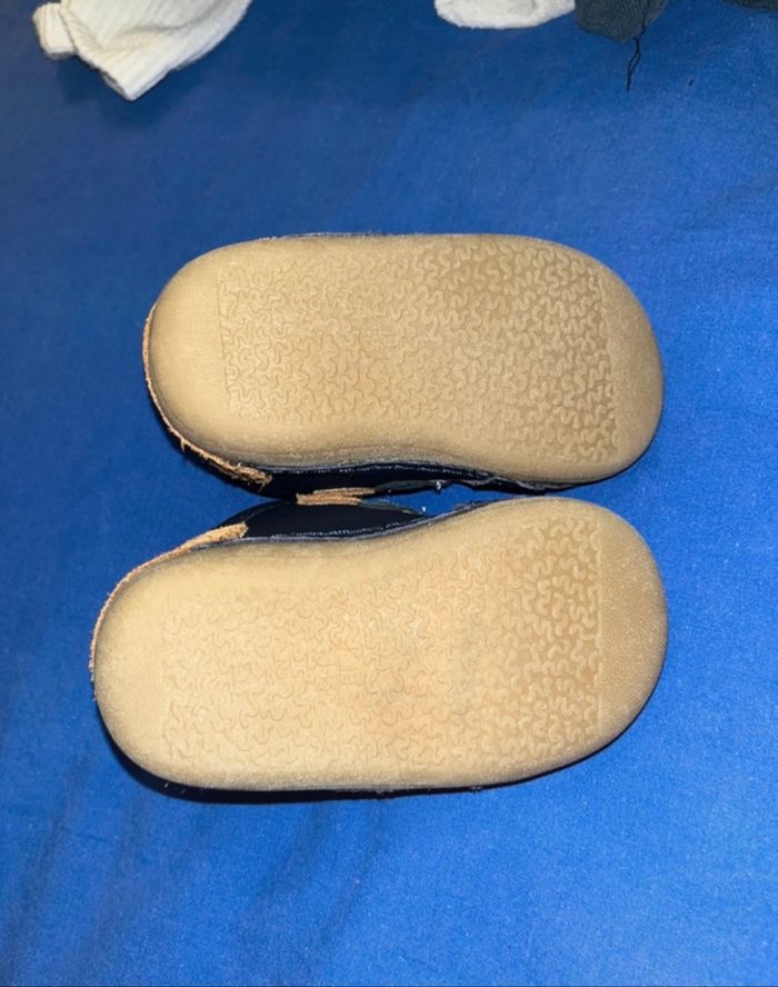 Chaussure bebe - photo numéro 4