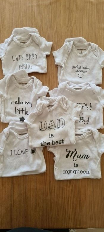 Lot de 7 bodies taille 6mois