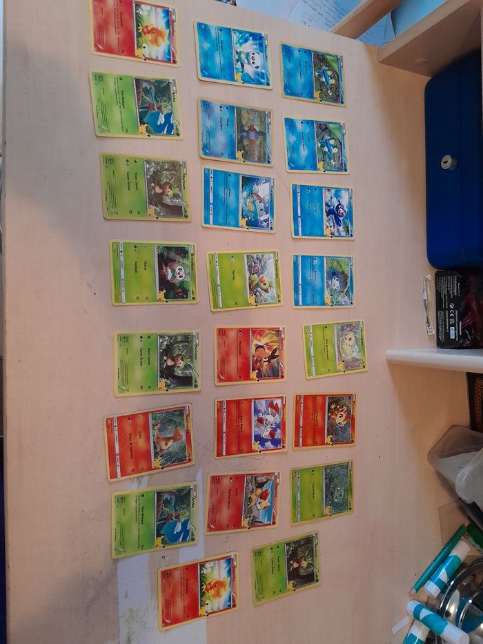 Lot carte pokemon 25ème  anniversaires