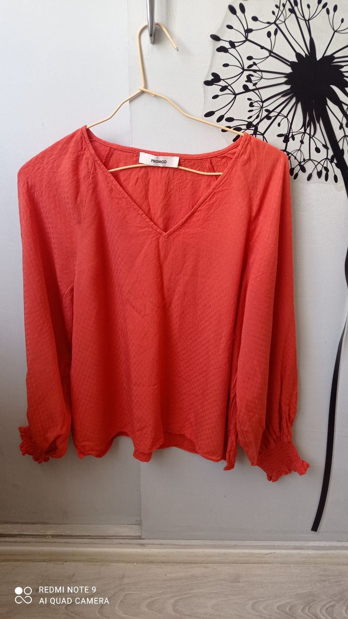 Blouse Promod a petites broderies coloris corail taille S