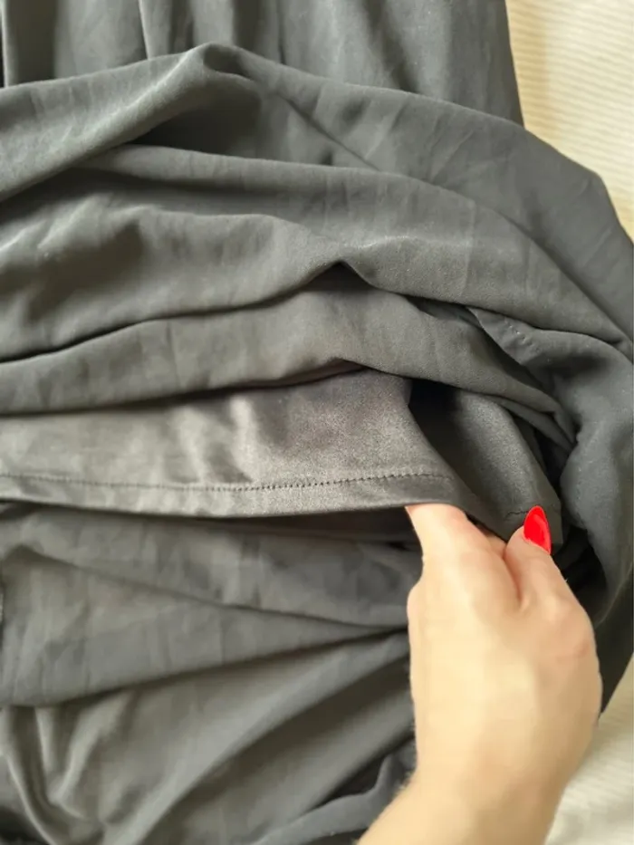Robe longue de soirée noire, taille L dentelle - photo numéro 4