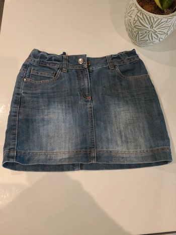 Jupe courte, taille 10 ans