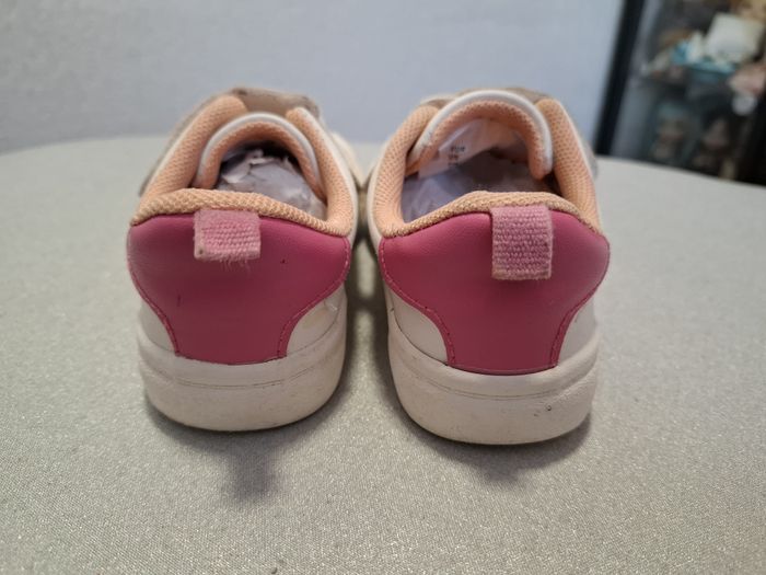 Jolies baskets fille H&M 24 lacets élastiques + scratch blanche/rose très bon état - photo numéro 5