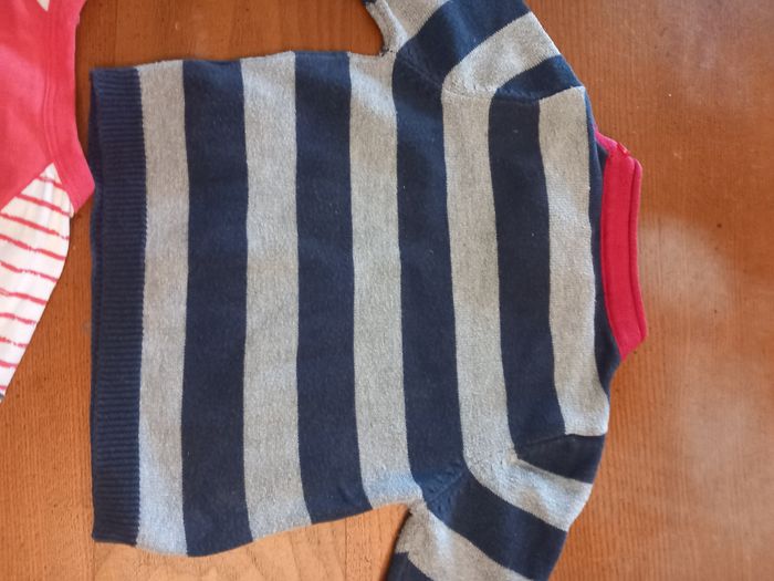 Tee-shirt manches longues avec pull - photo numéro 9