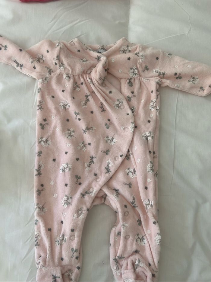 Lot pyjamas fille 3 mois gemo - photo numéro 3