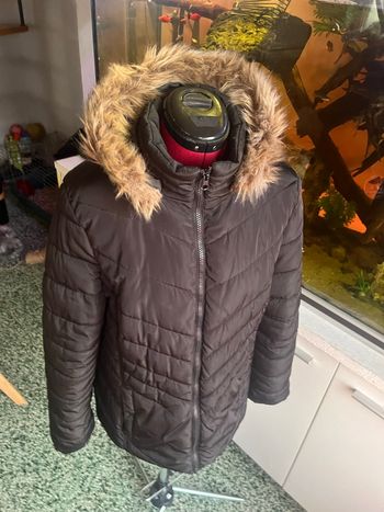 Doudoune noire à capuche fourrure – Gémo – Taille XL – Très bon état