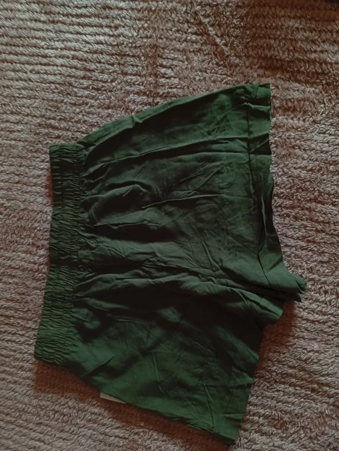 Short fin neuf - photo numéro 2