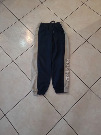 Pantalon de survêtement vintage Adidas /8 ans