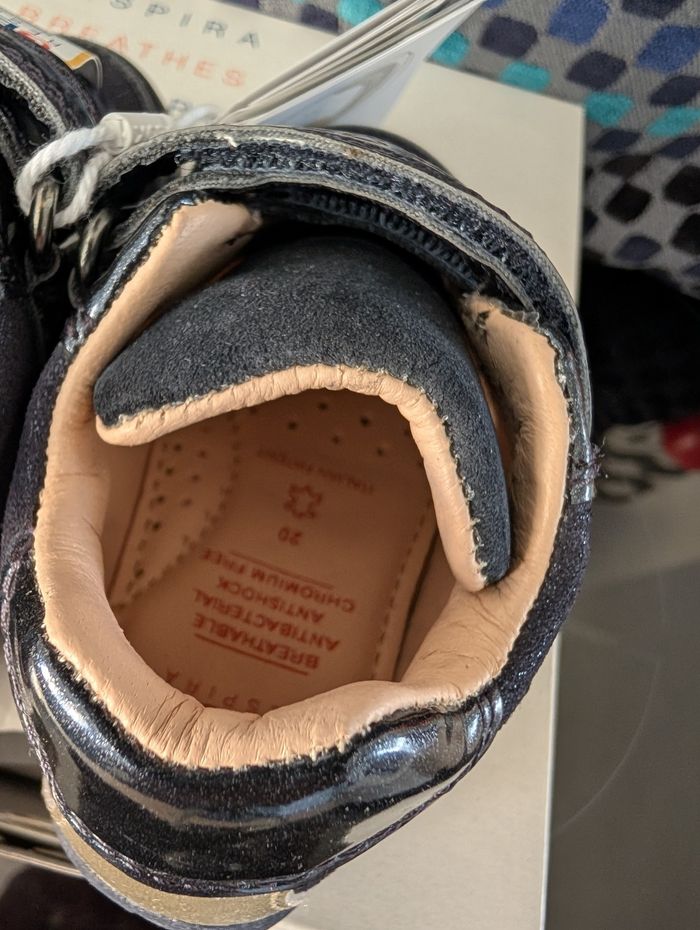 Baskets fille en cuir et autre cuir. Idéal premier pas. Taille 20. Neuf. Geox - photo numéro 4