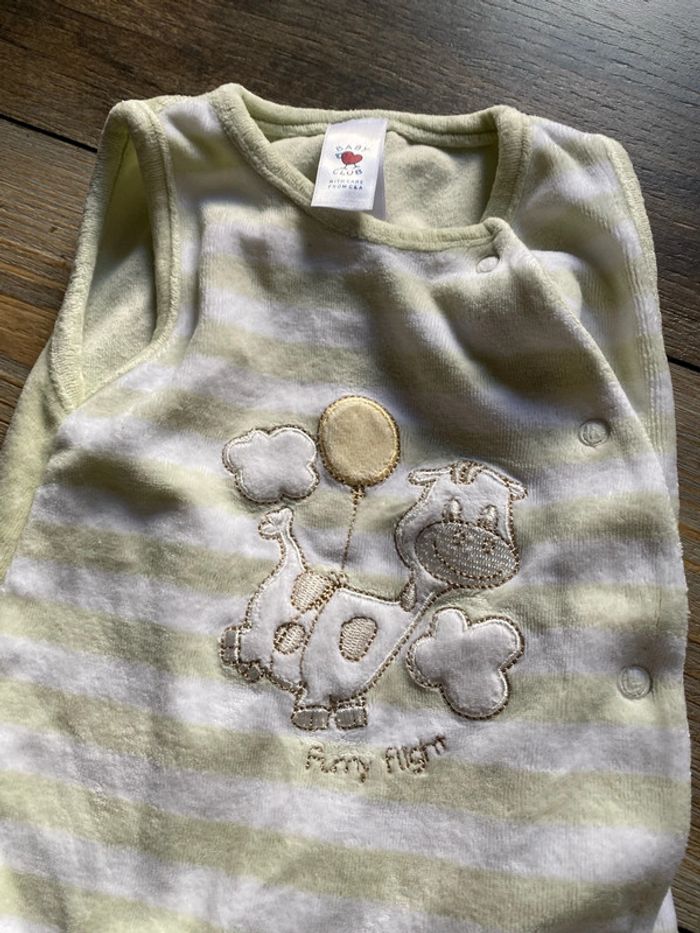 Grenouillère sans manche verte et blanche vache 1mois - photo numéro 2