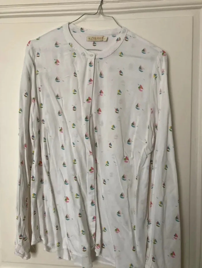Chemise légère à motif bateaux