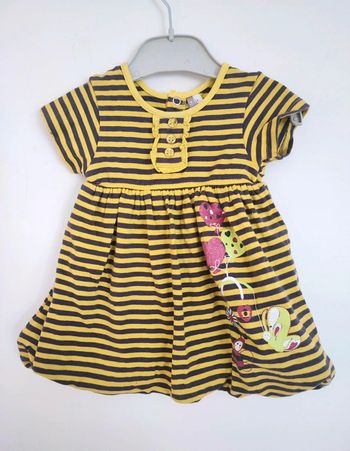 Robe orchestra jaune vert et marron 6 mois - dressing trié par