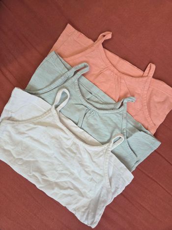 Lots 3 tee-shirt sans manches 12mois