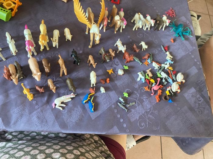 Très beau  lot de playmobil animaux