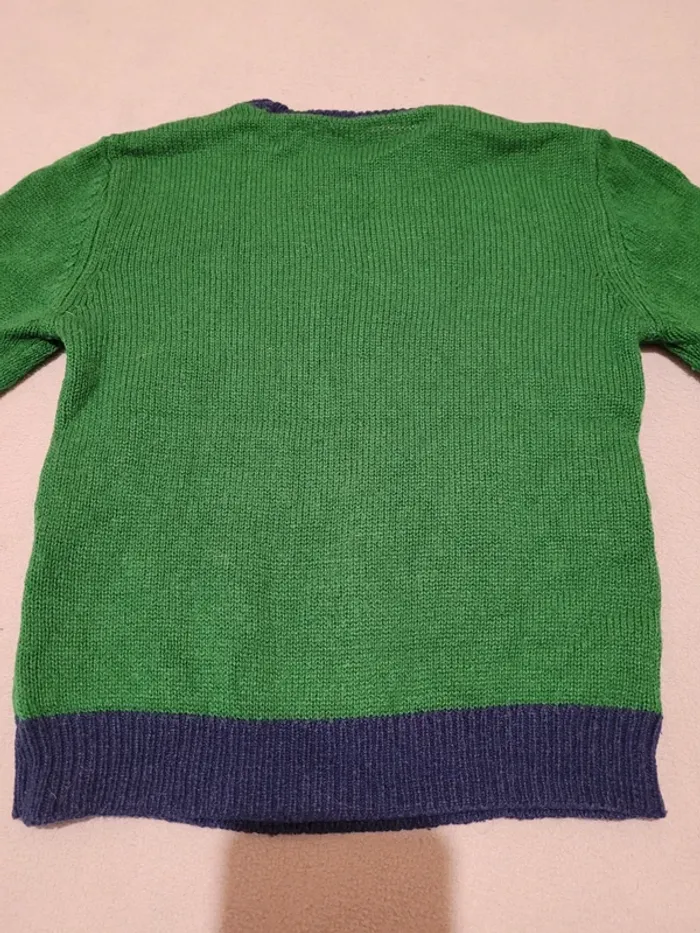 Pull Noël taille 7 ans - photo numéro 2
