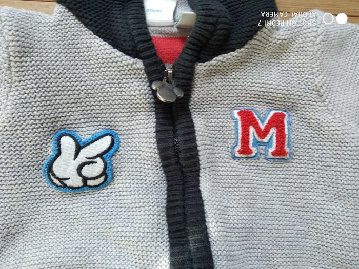 Disney gilet veste maille Mickey capuche - photo numéro 2