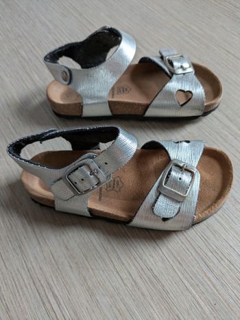 Sandalettes 28