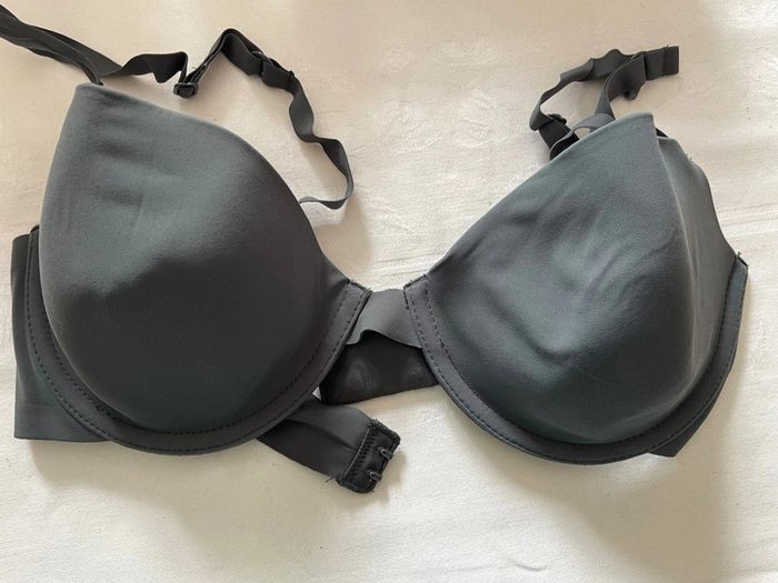 Soutien gorge gris 90B