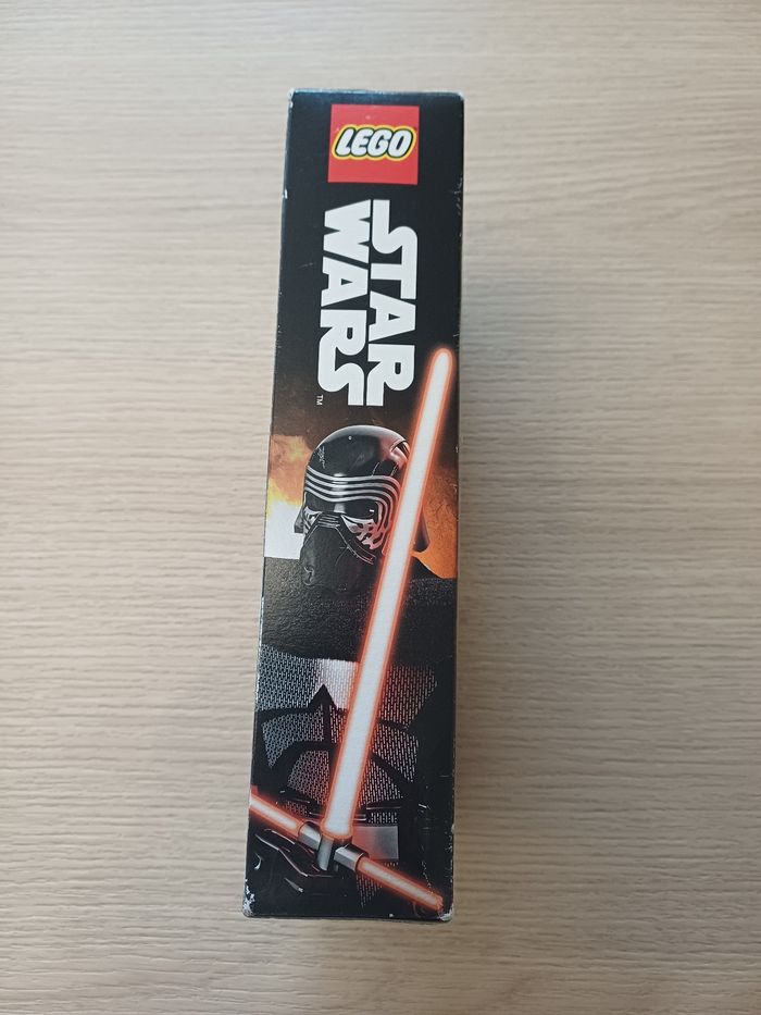 LEGO Star Wars 75117 - Kylo Ren (Figurine à construire) - photo numéro 4