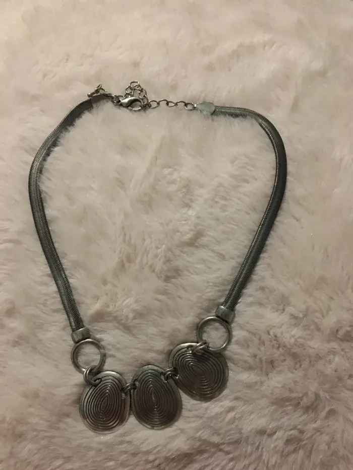 Collier vintage