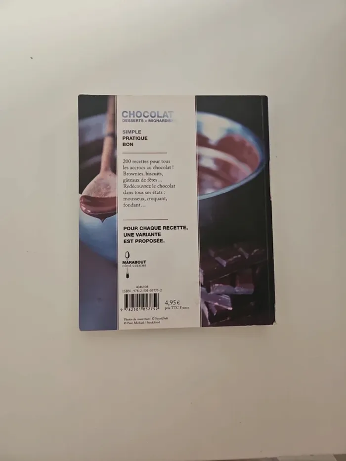 Livre de recettes : Chocolat desserts + mignardises - photo numéro 2